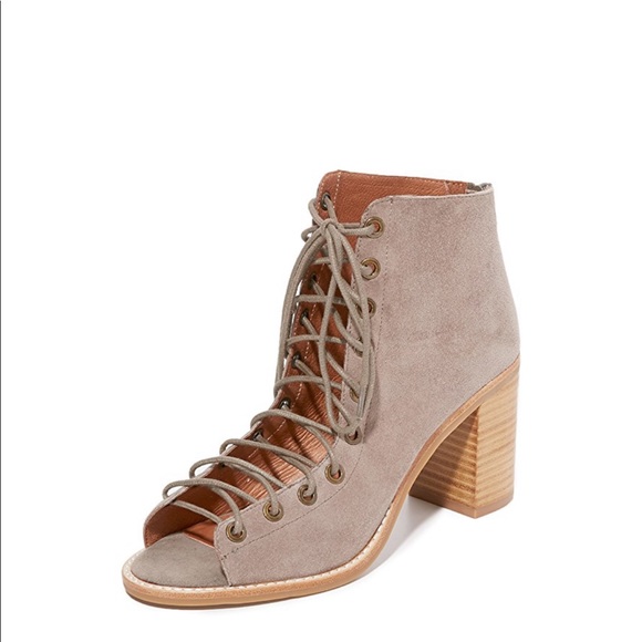 Jeffery Campbell lace up. - Picture 2 of 6